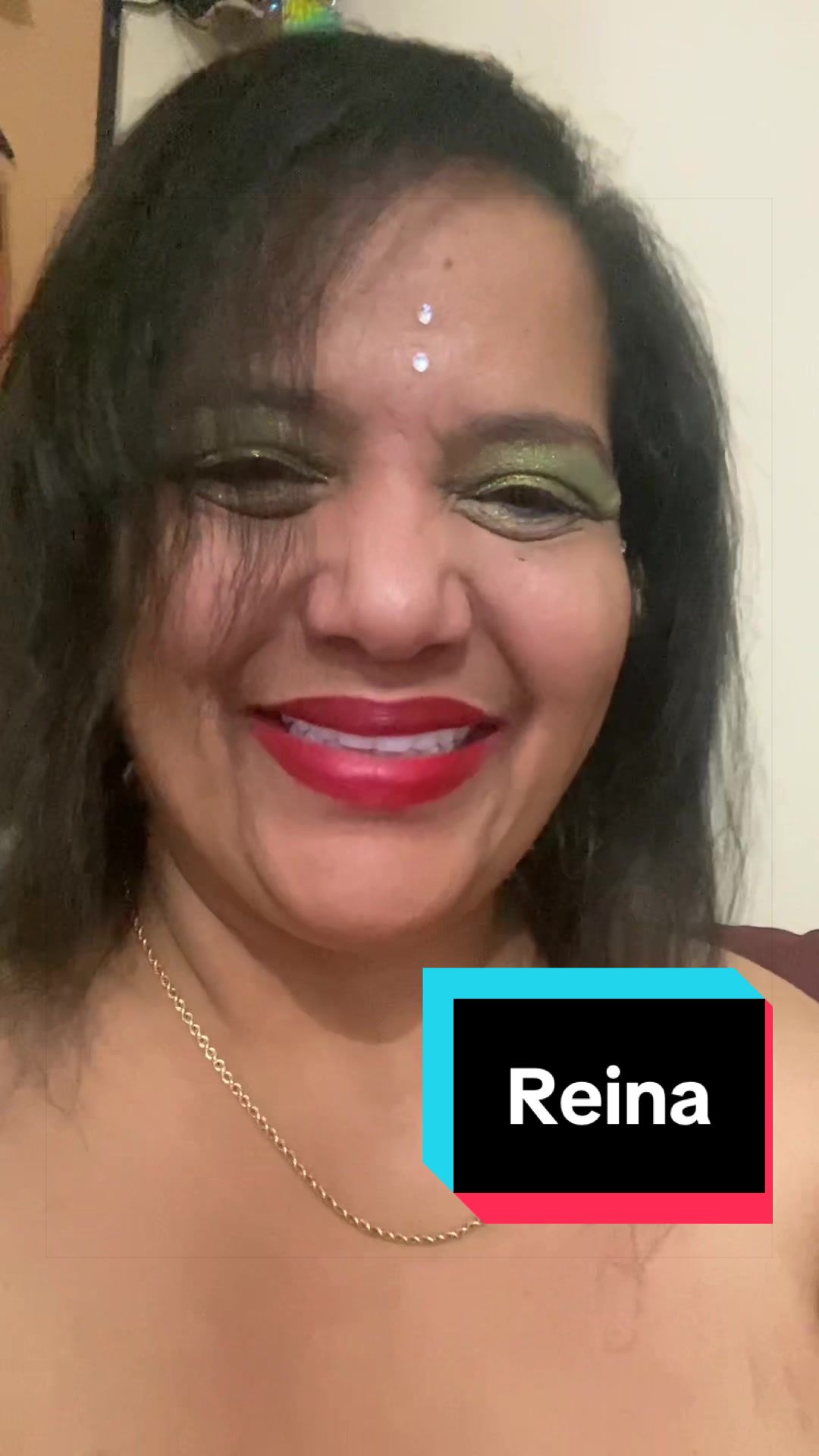 @Talk To Reina