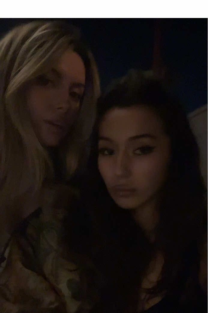 @sophia