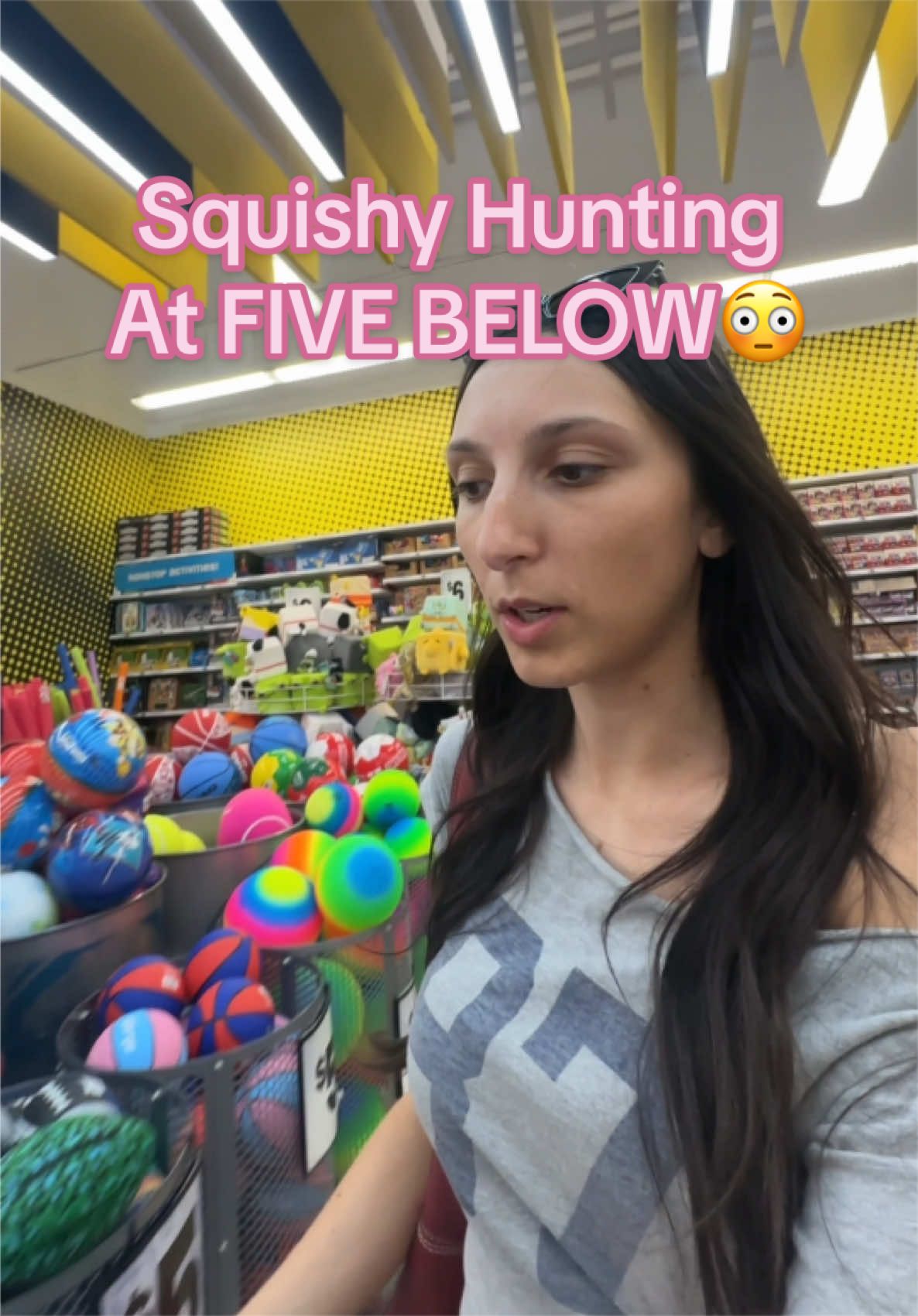@ItsAlexisSimone