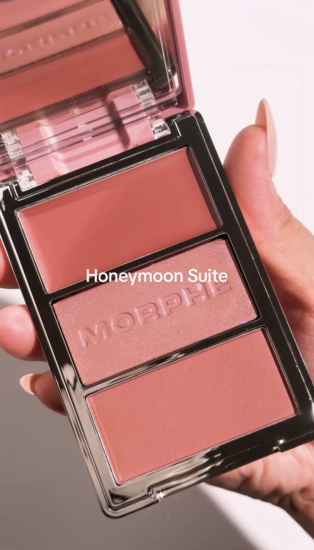@Morphe Cosmetics