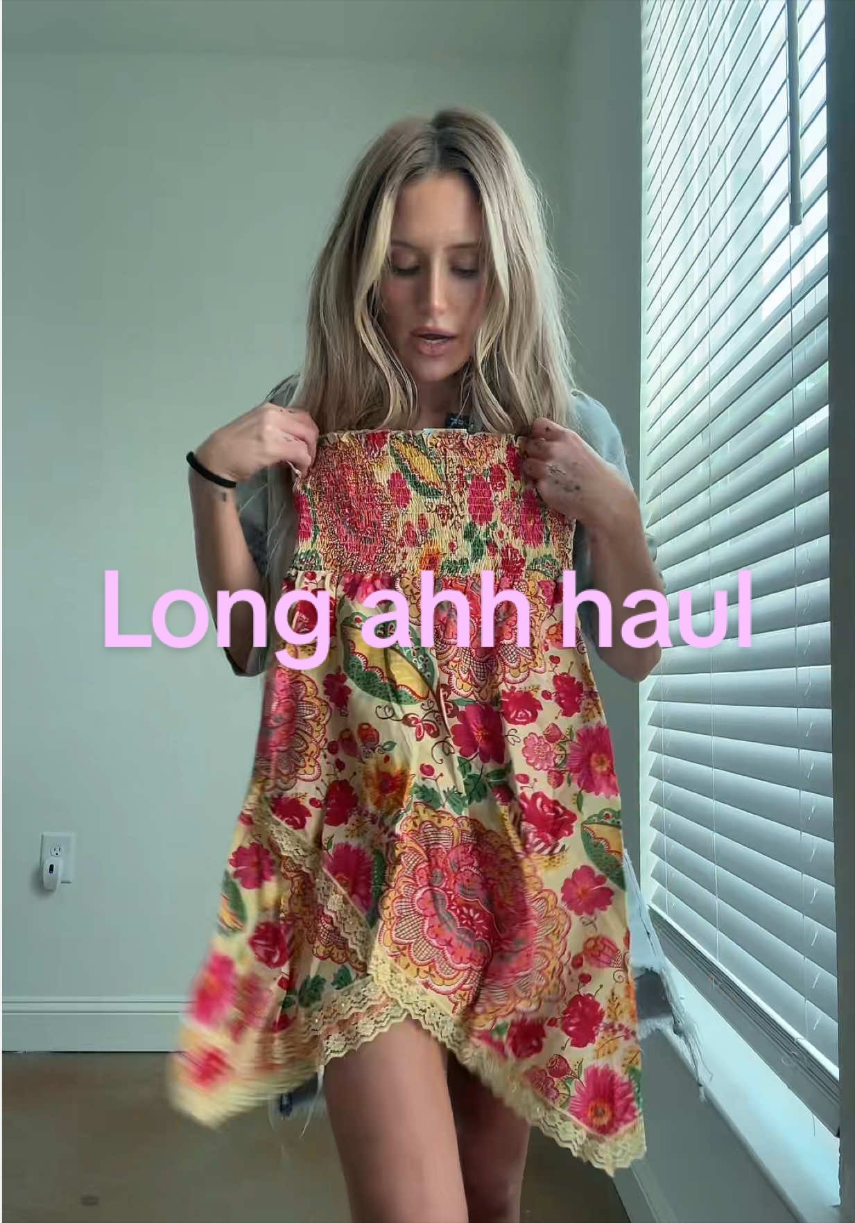 @isabella