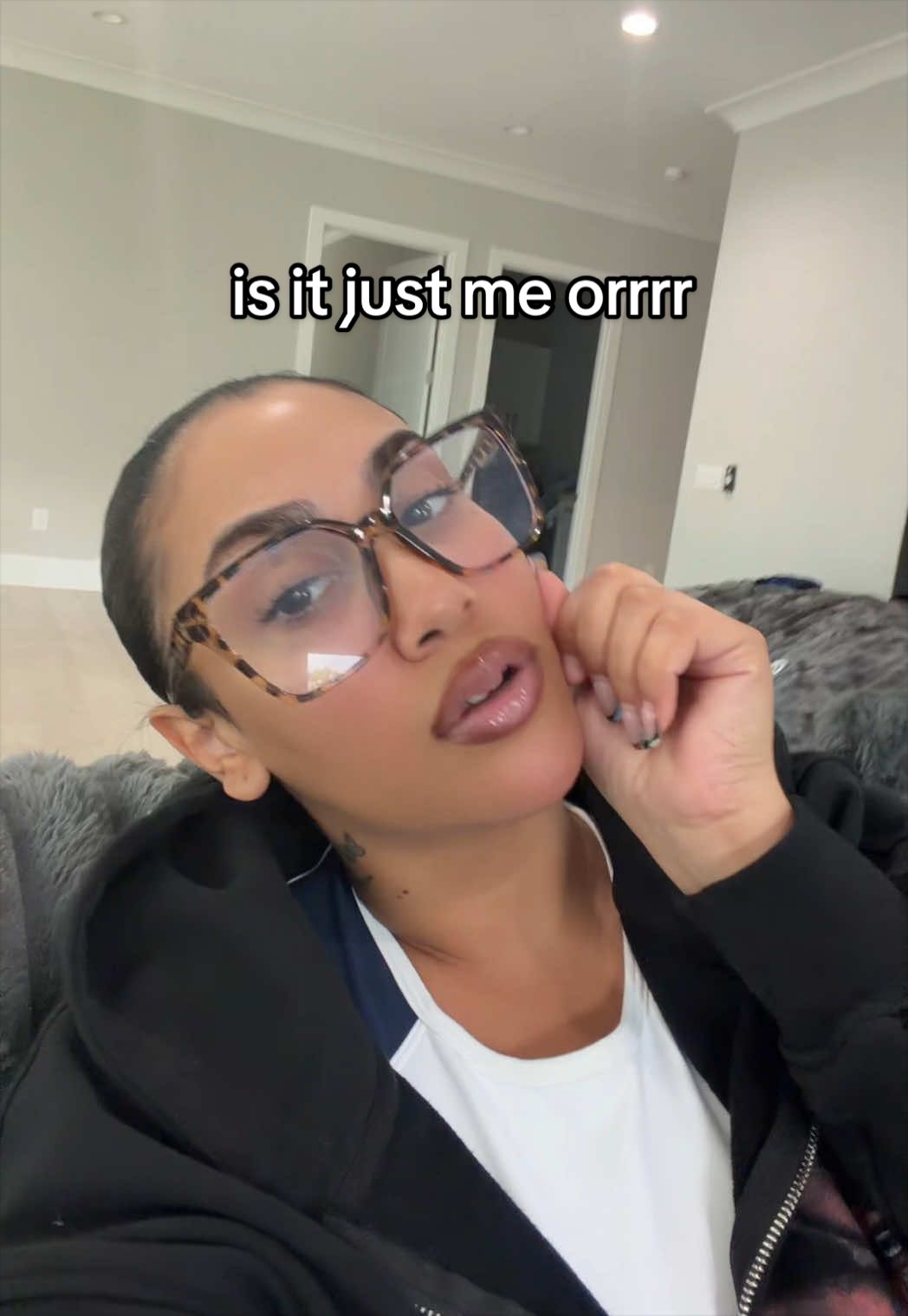 @Queen Naija