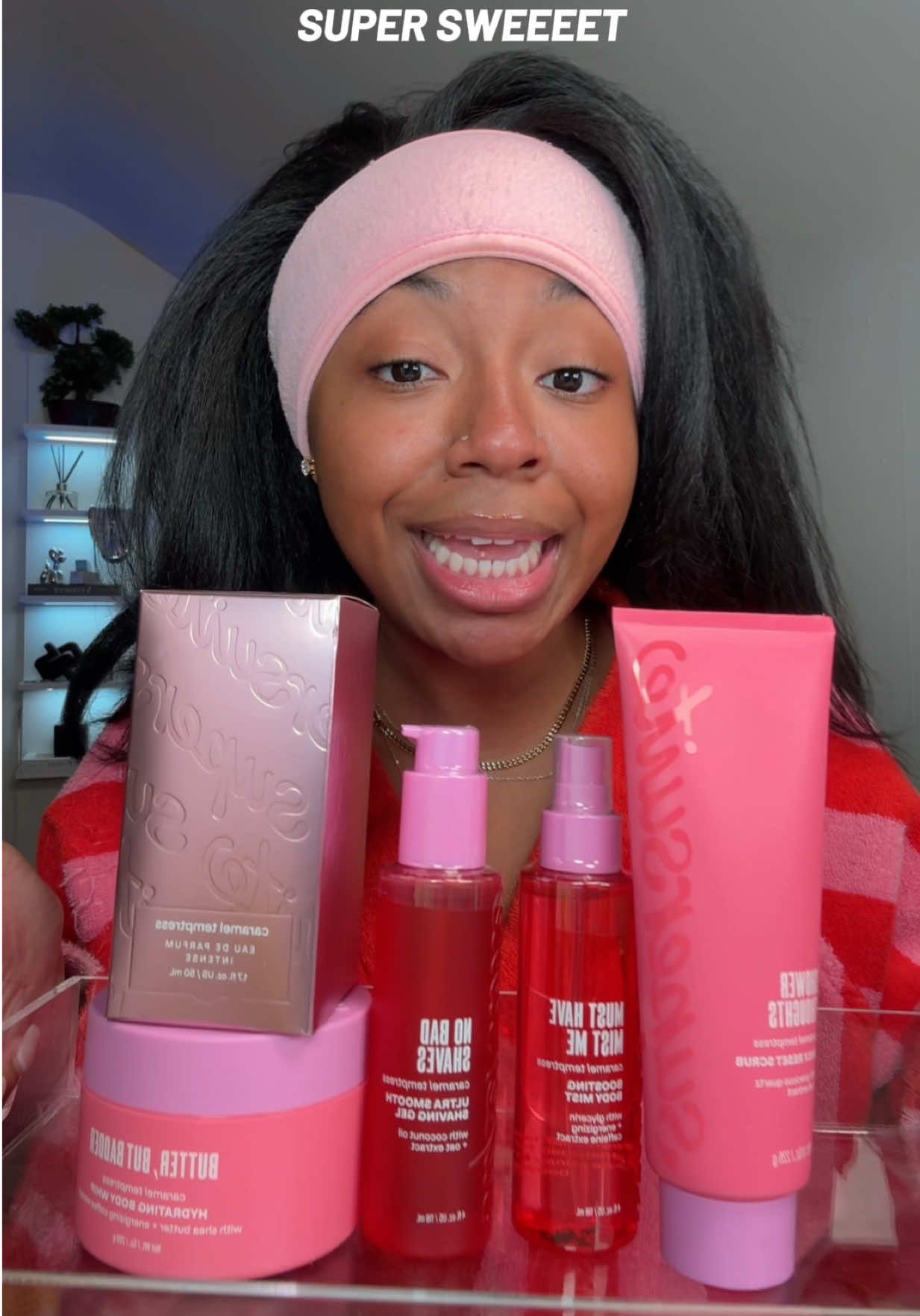 @MAKAYLAXMOXIE 🧸🎱🍒