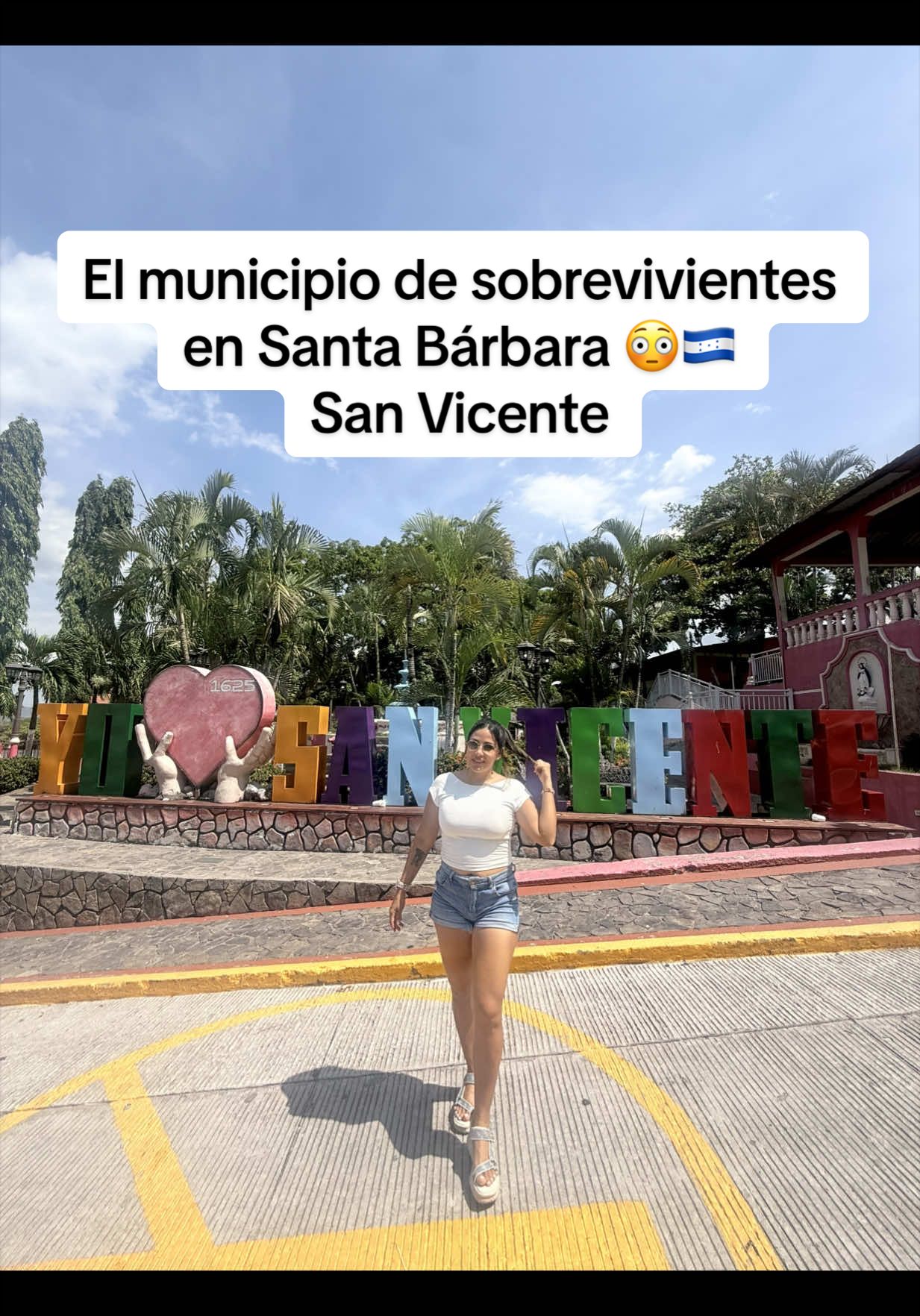@Laura Rojas🇨🇴💙🩵🤍🌋 🏝️