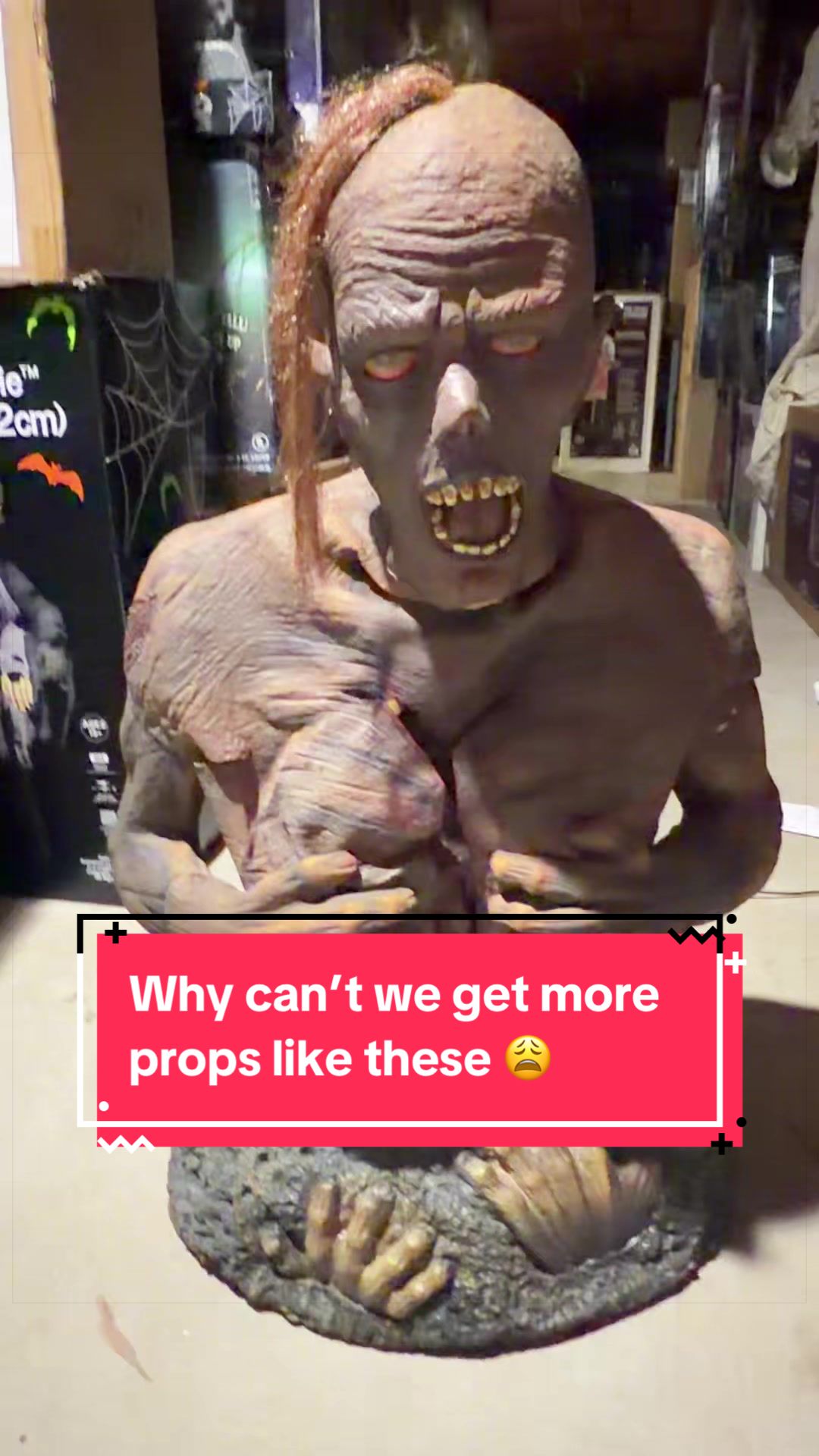 @Deezanimatronics