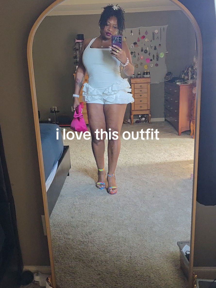 @MzMysteek