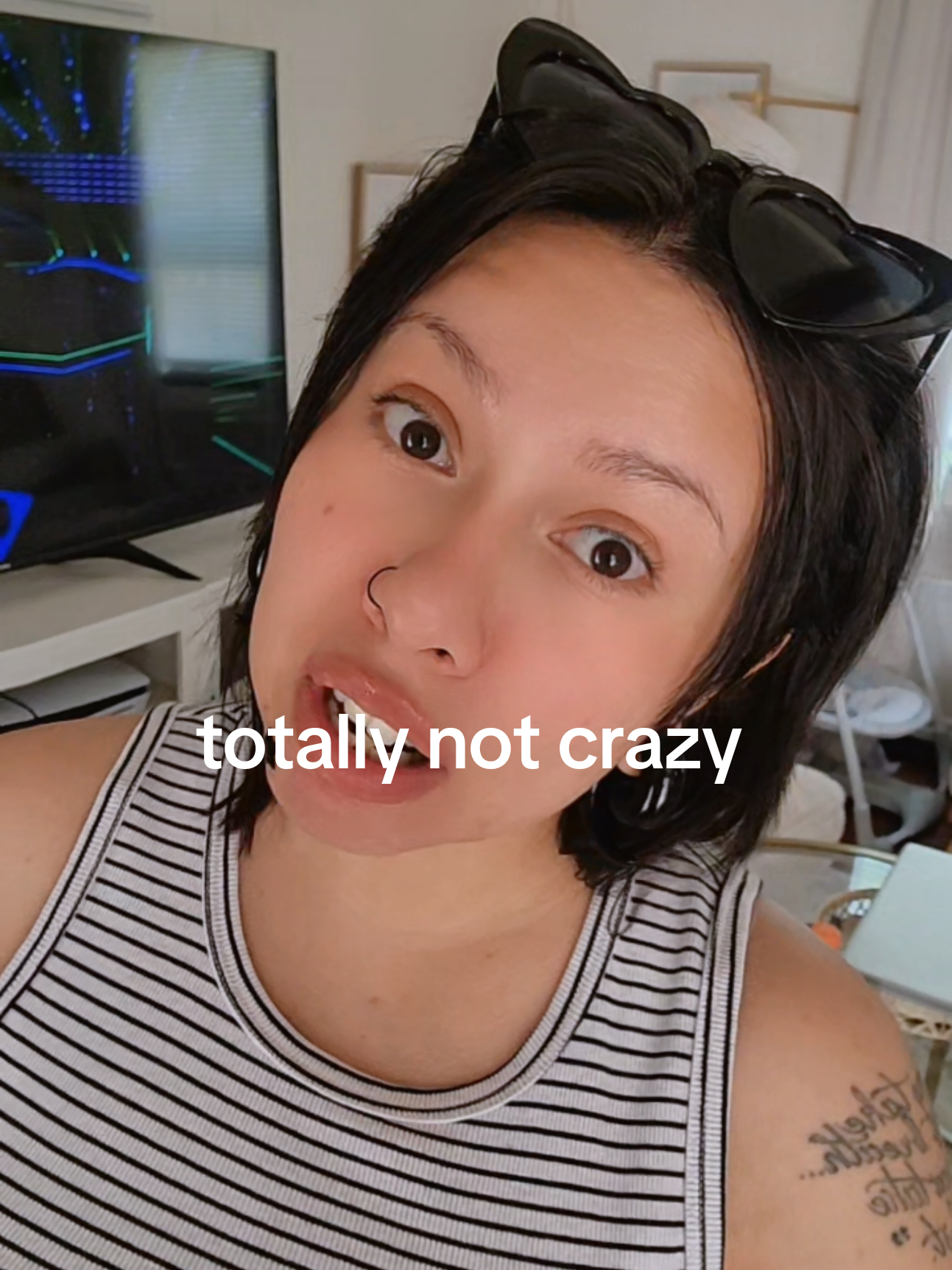 @She's V3N0M🦂