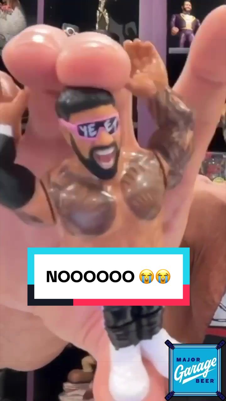 @Major Wrestling Figure Podcast