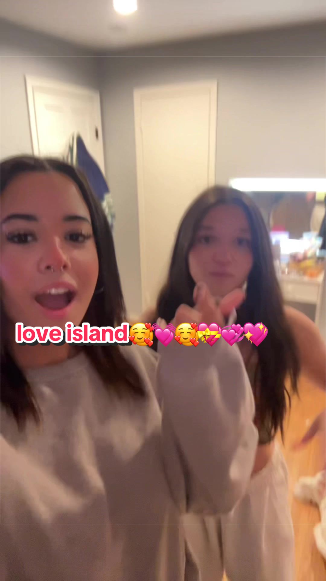 @makaila