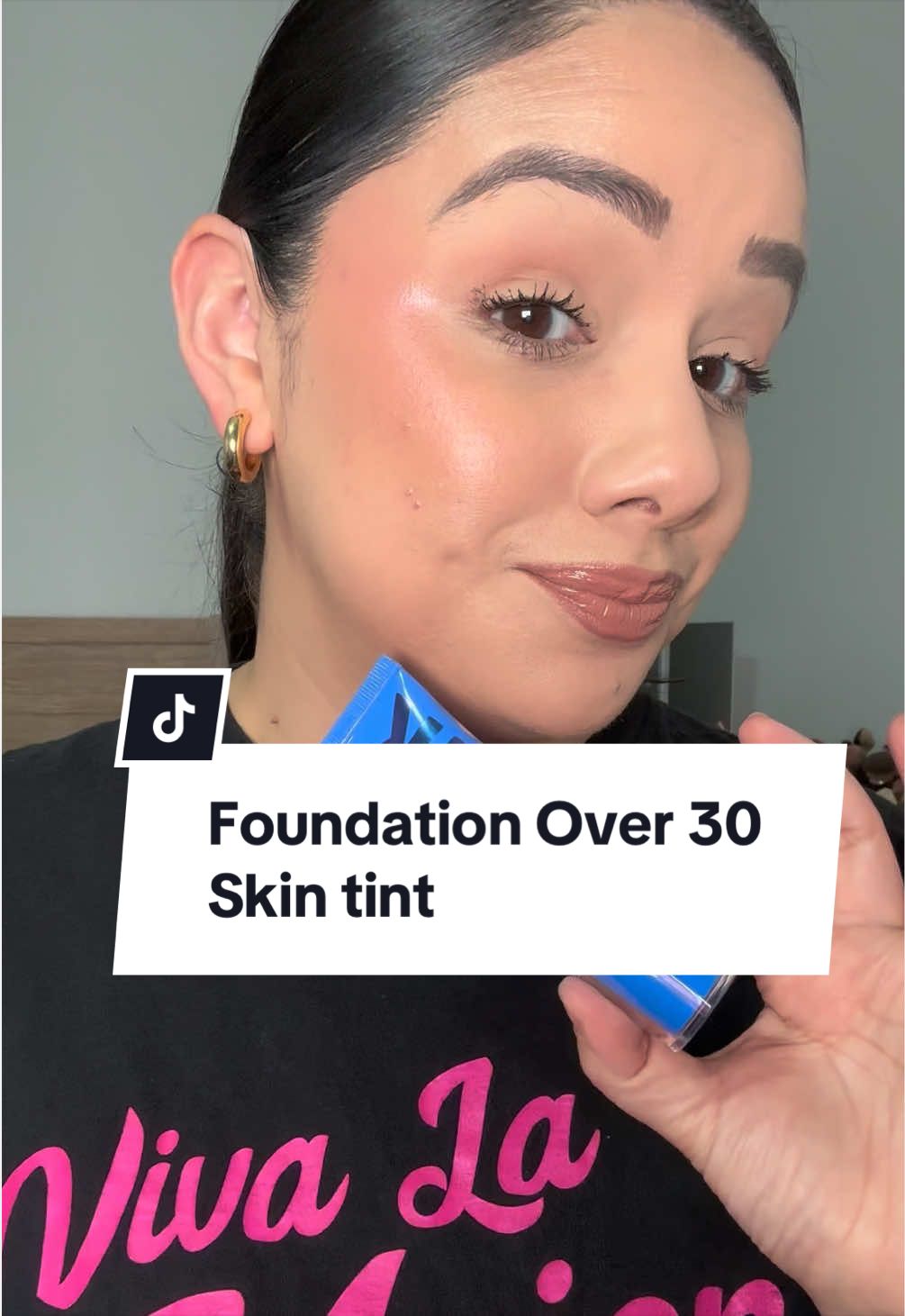 @Xochitl | Latina Creator