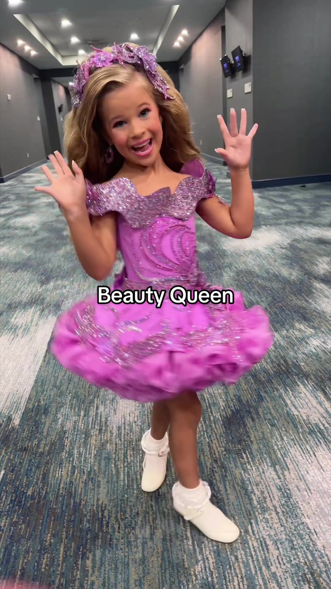 @Hallie Berry