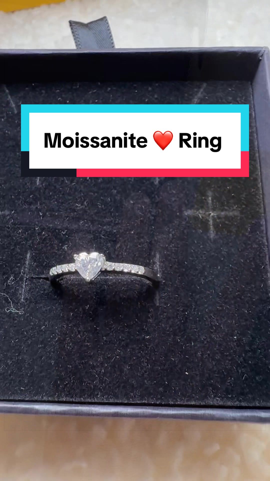 @✿༺ 𝒳𝓎 ༻✿