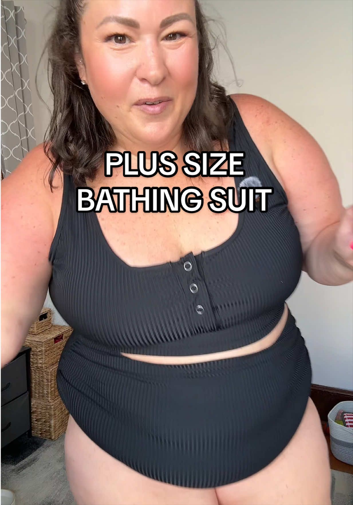 @Amanda | Plus Size Fashion ✨