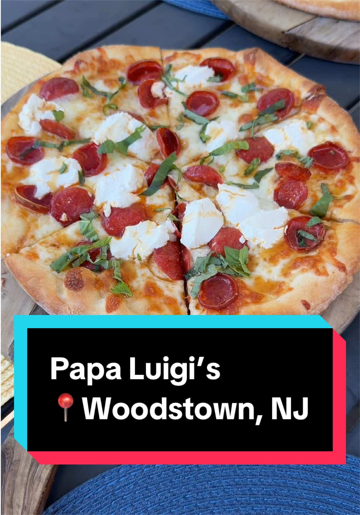 @Traveling Tastebuds