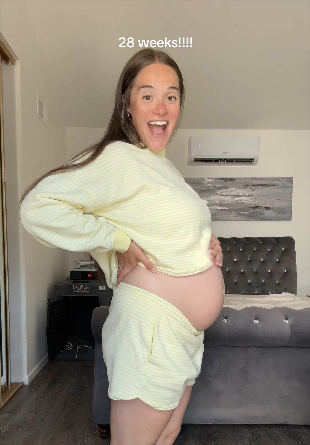 @Zoe Rae Hoffman | New Mom