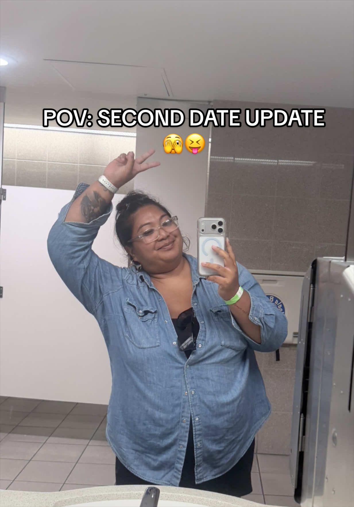 @jazzygiiiirl_