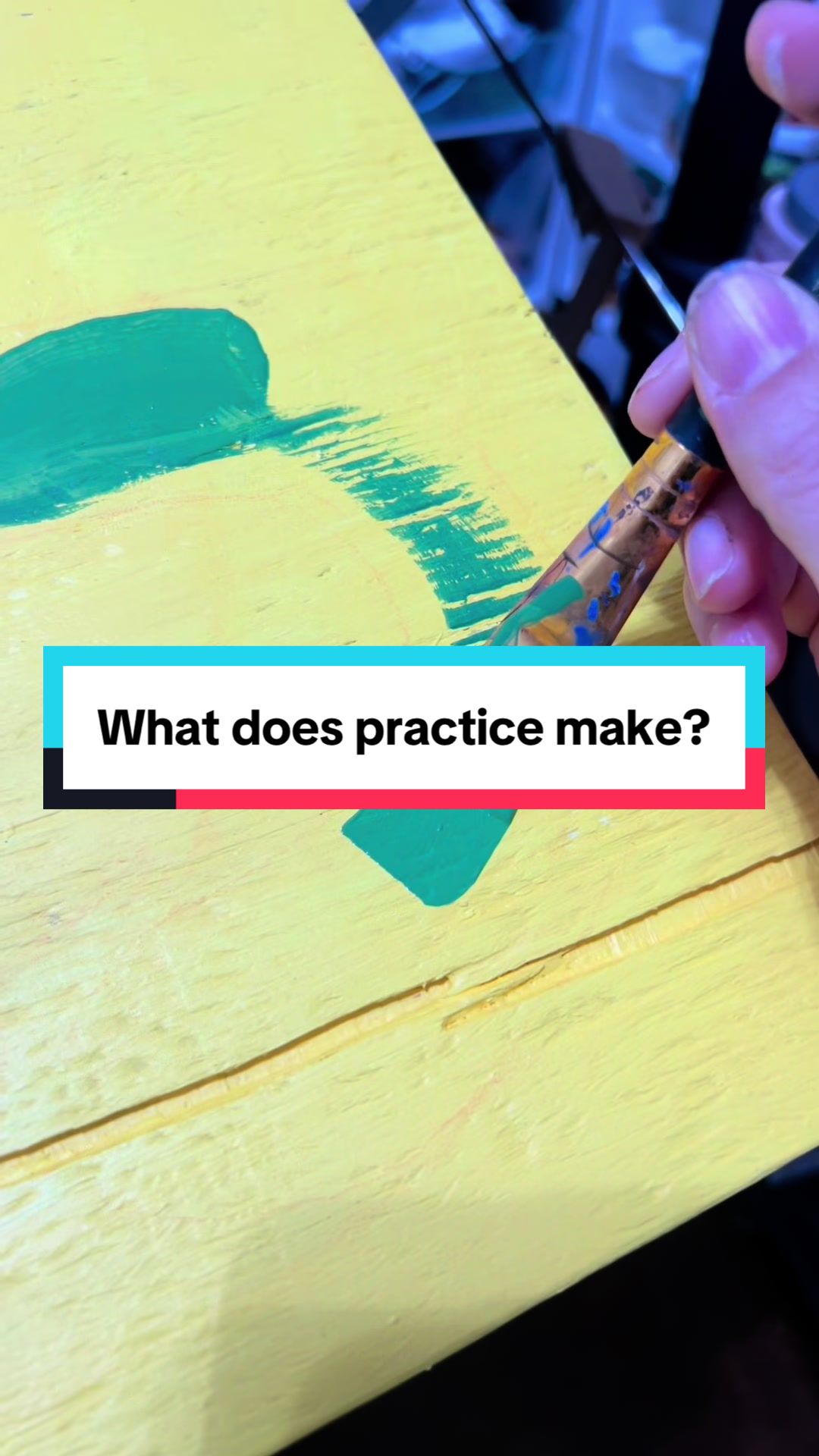 @Kelly | Mural painter & artist