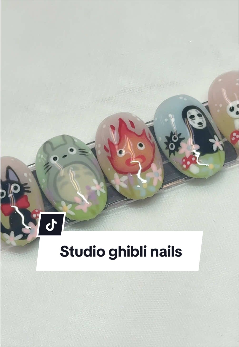 @Gao | MN, Nail Artist