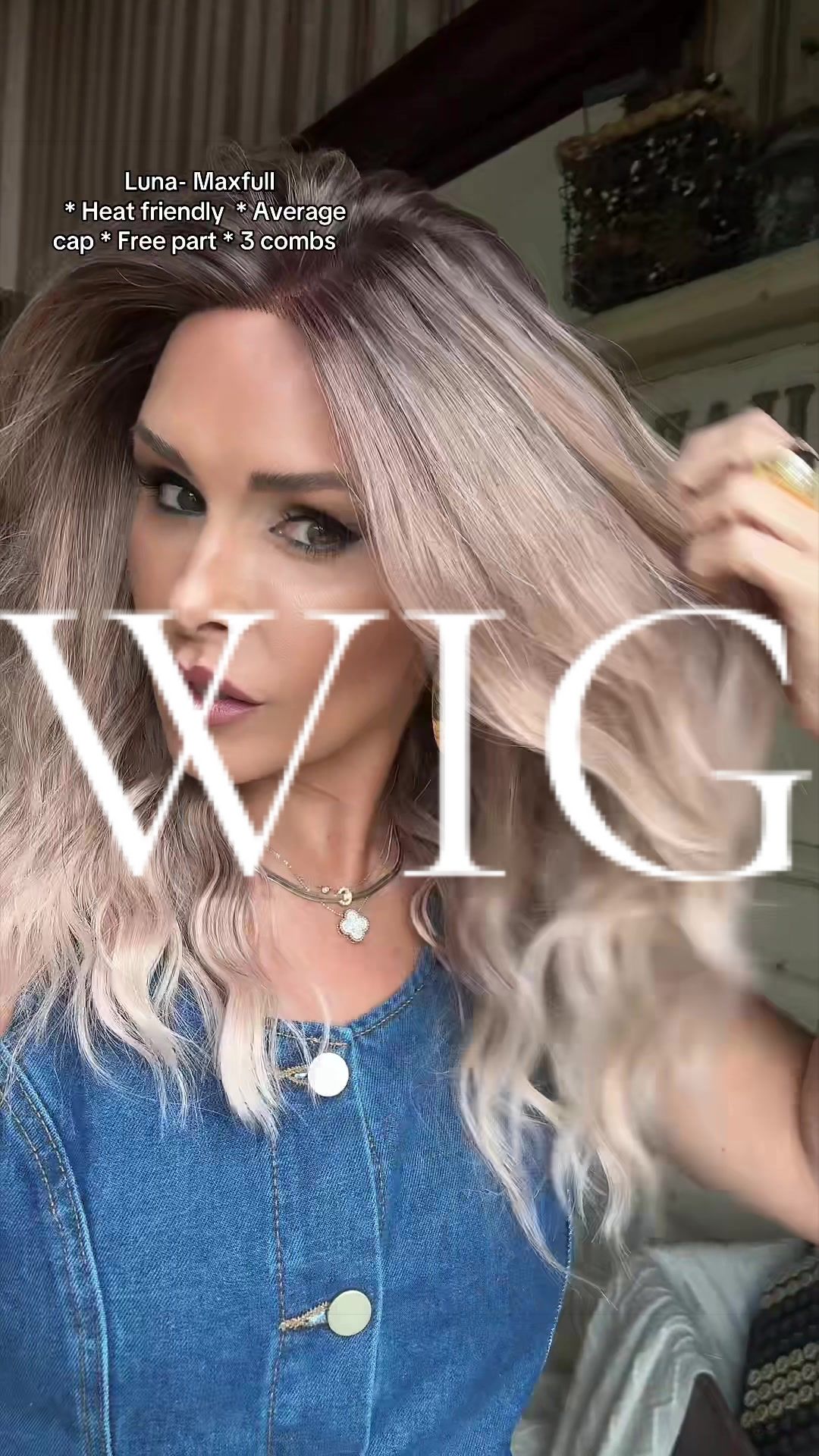 @thehairhoneys