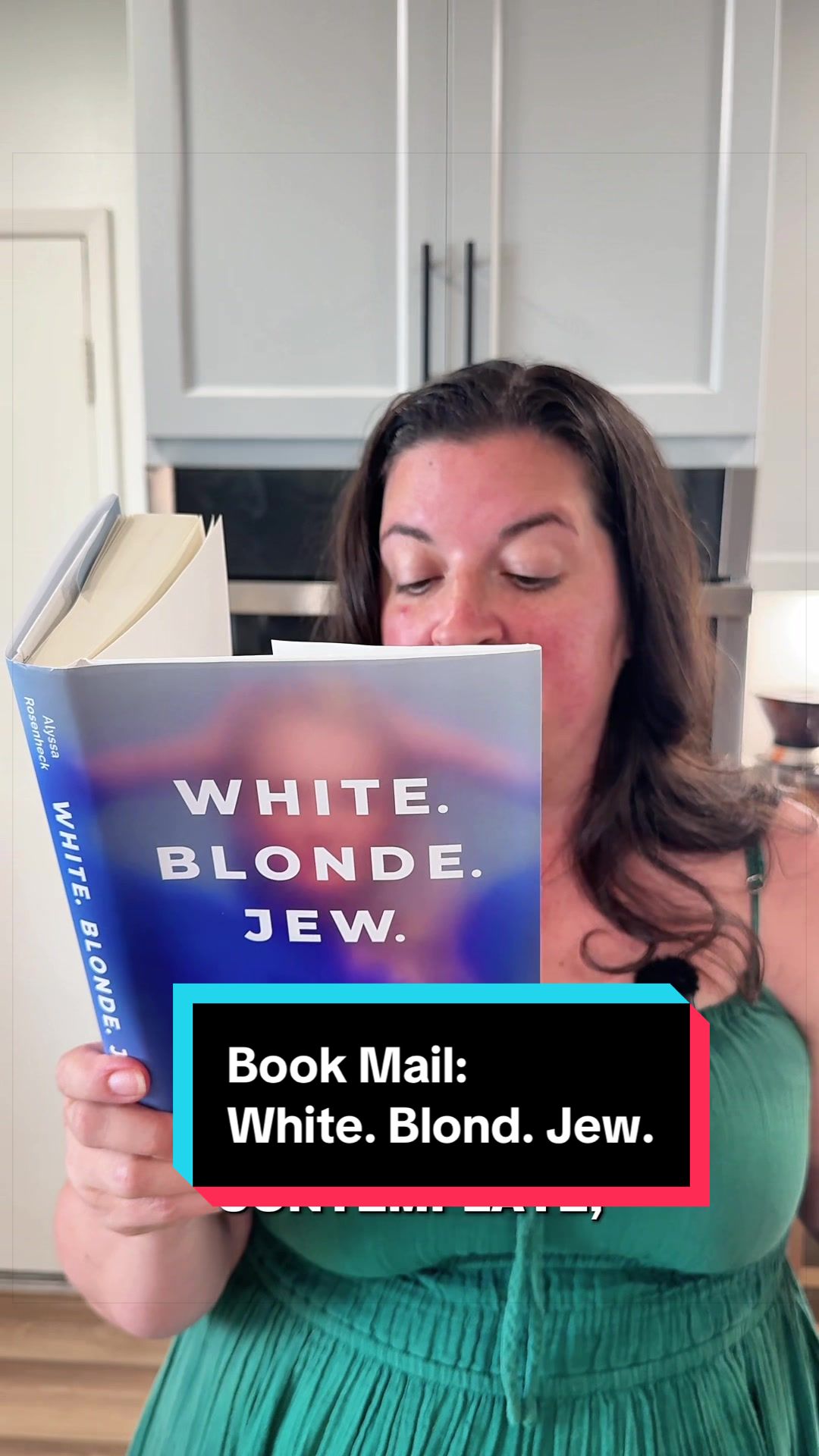 @JenniferReadsBooks✡︎