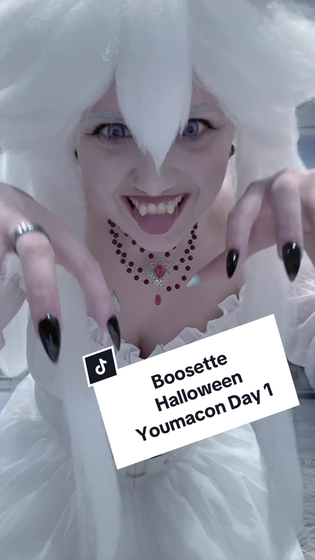 @Luna🌹Cosplay