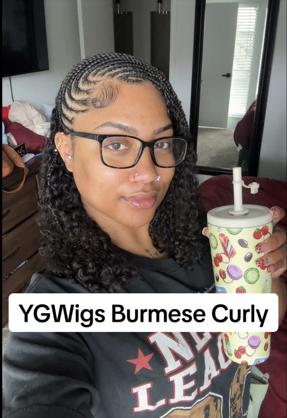 @curlybeviie