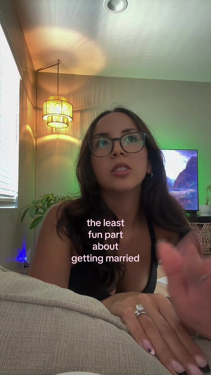 @tanya 💫🦦