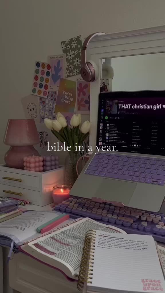 @rosalie marie 🎀🪞🧸