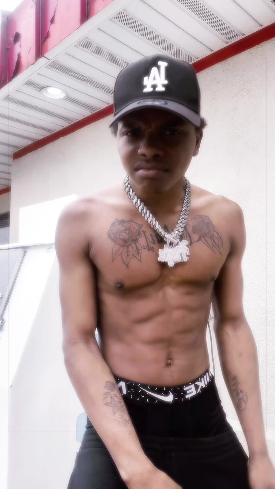 @YN UNCLE