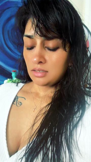 @Jewels 🌻