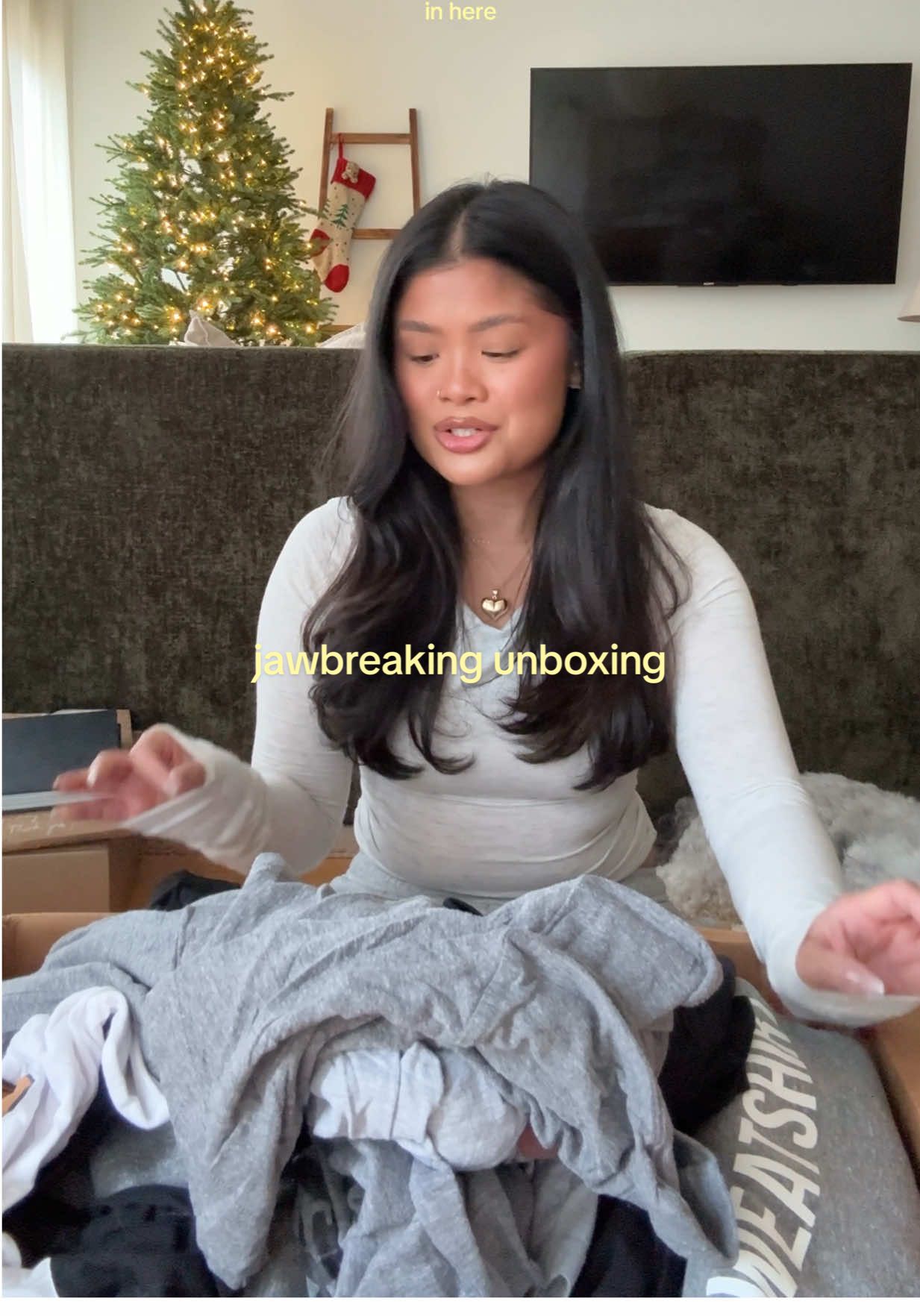 @alysilverio
