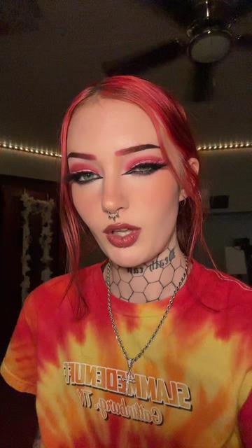 @Maddi daly 💯