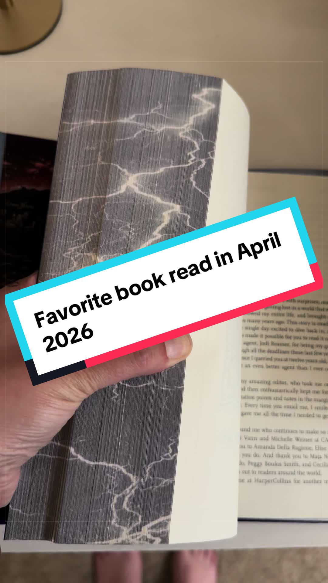 @kelleys_reads