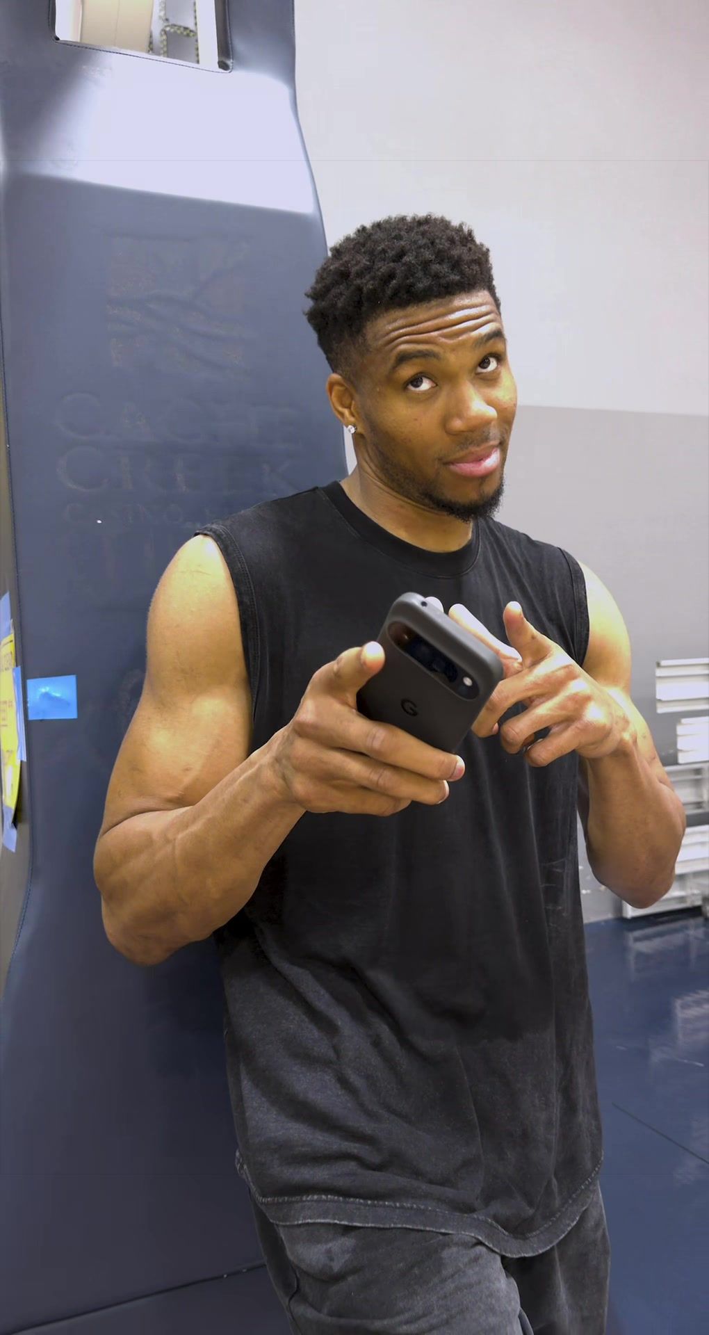 @Giannis Antetokounmpo