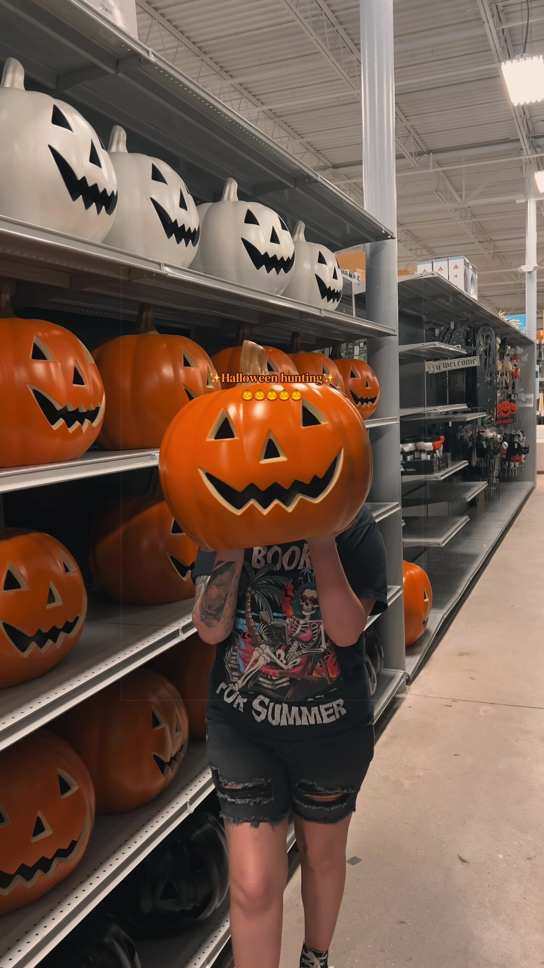 @Spooky Sara🦇🎃