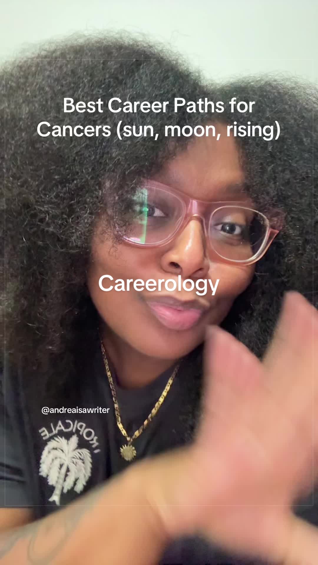 @The Career Priestess 🌙
