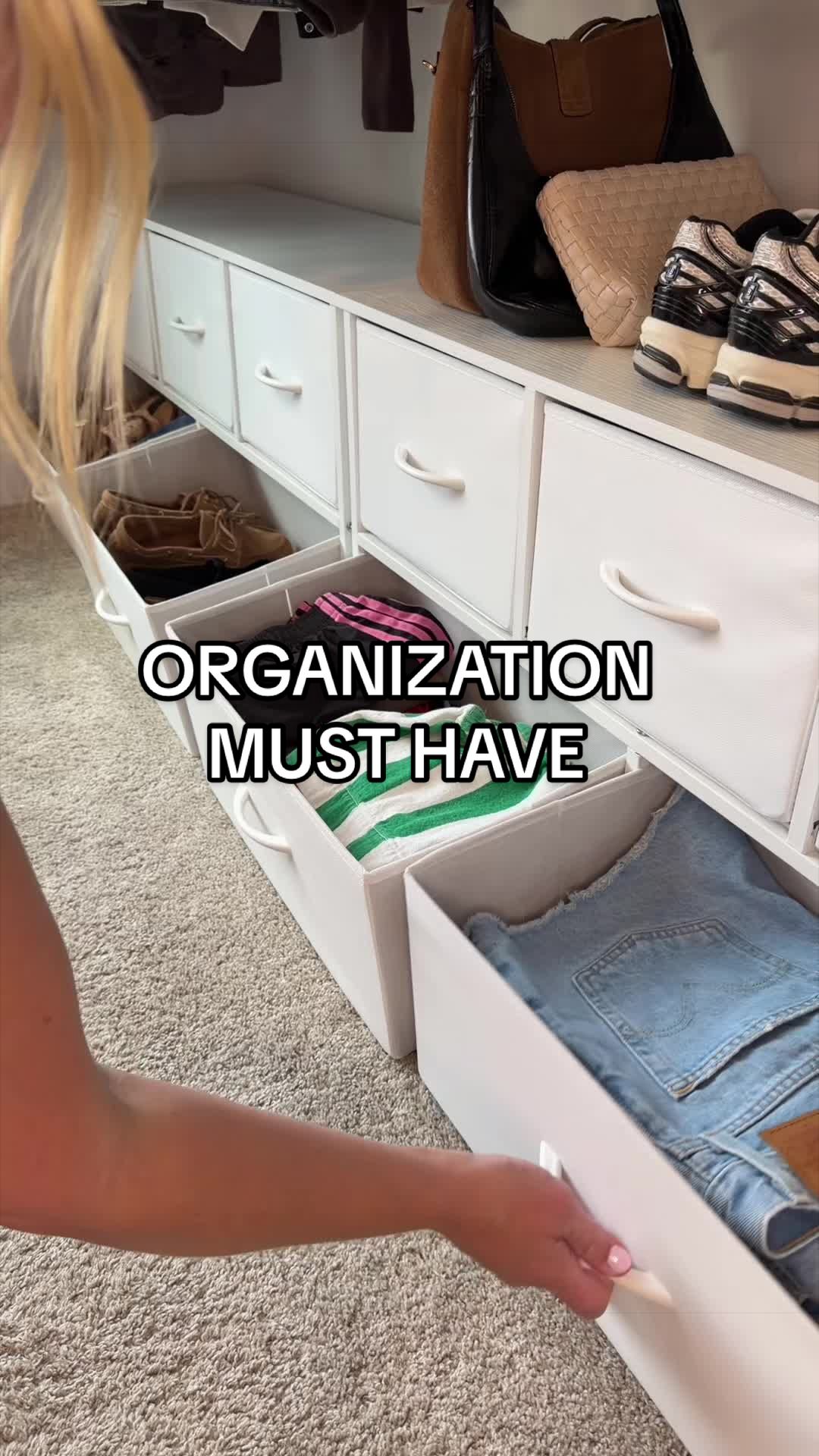 @M A R Y A N N