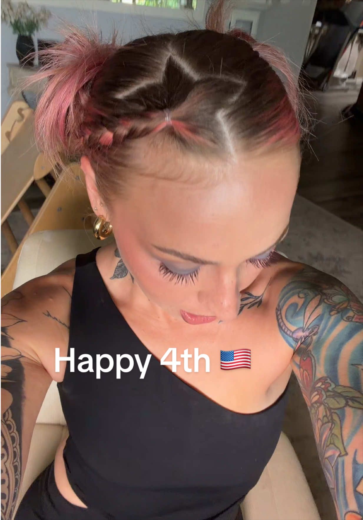 @Megan&ensp;Renee