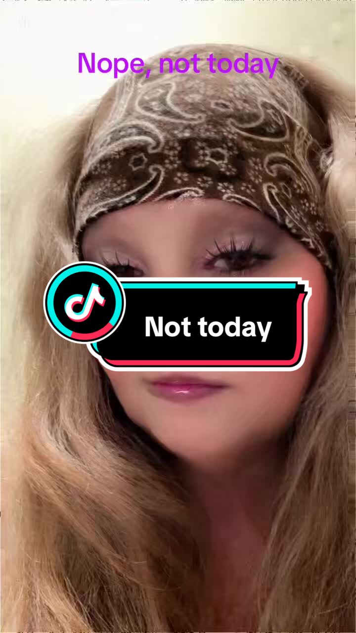 @Moe❌