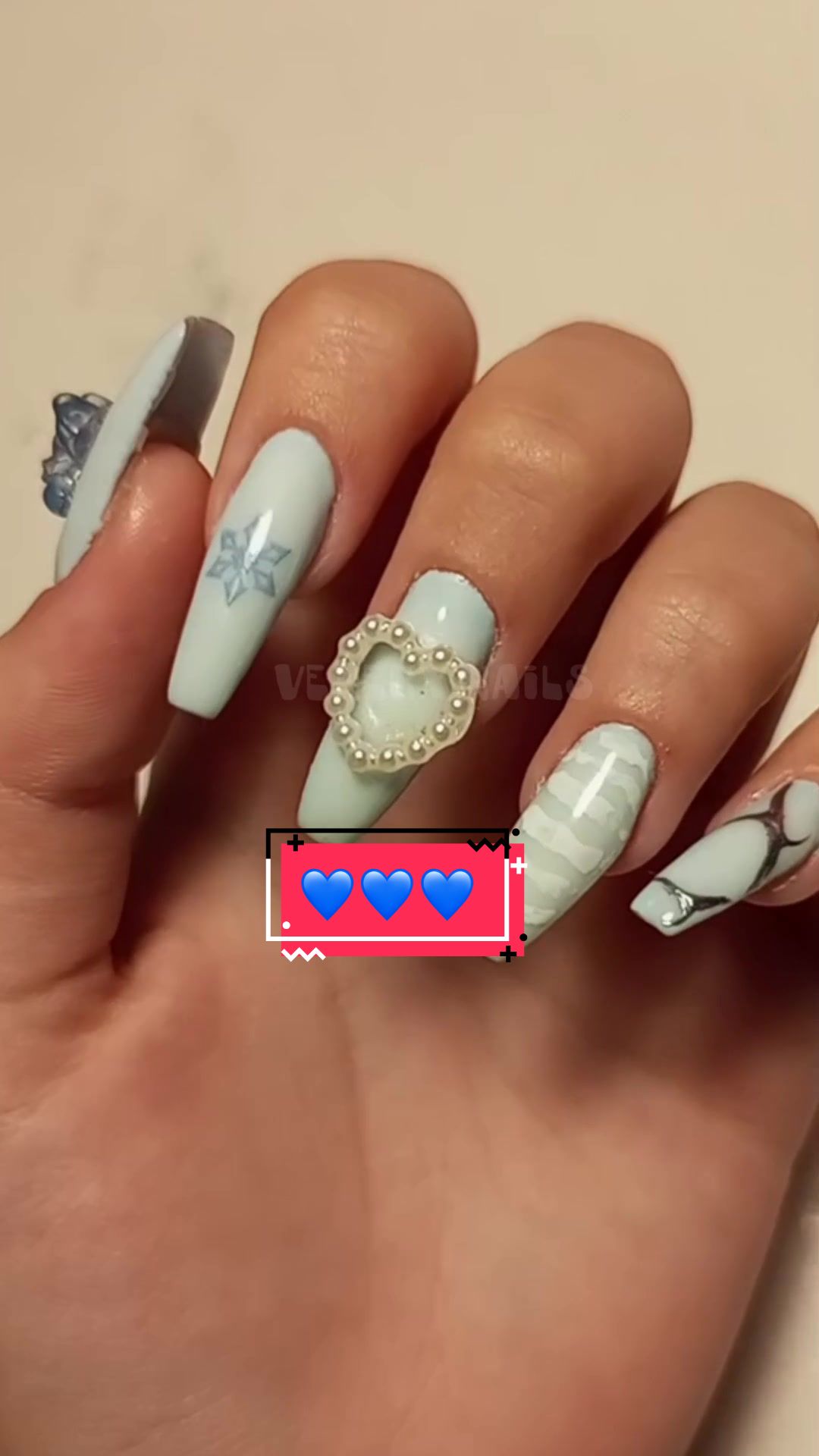 @венера | маникюр🪐