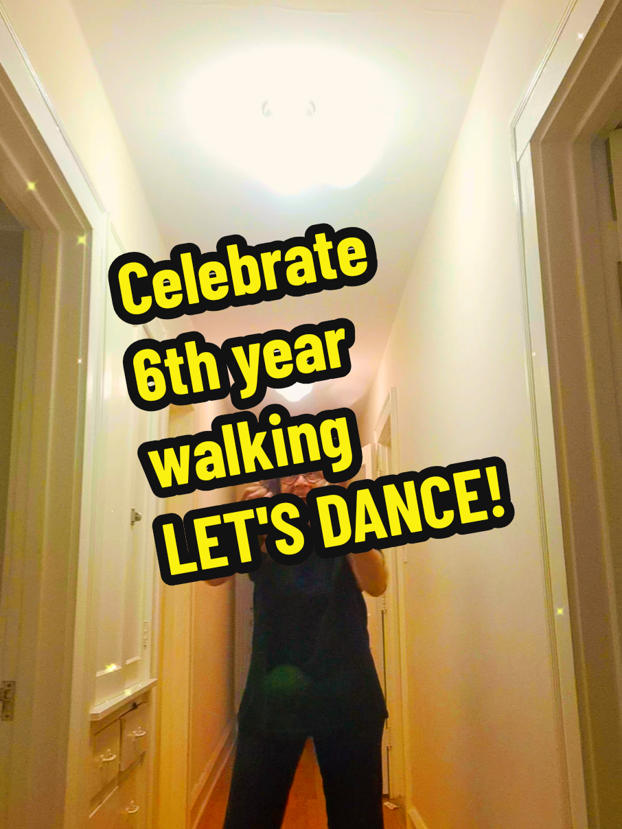@AMRS ♡'s WALKING ♡'s DANCING