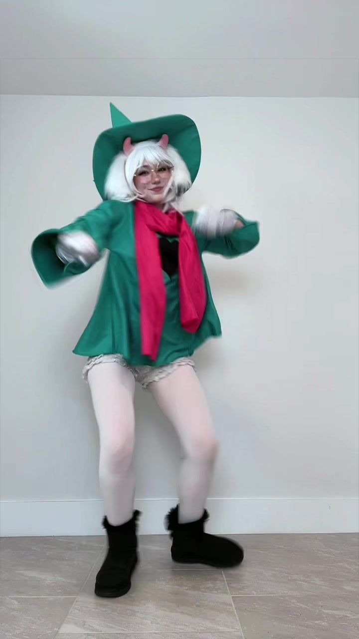 @Celebi