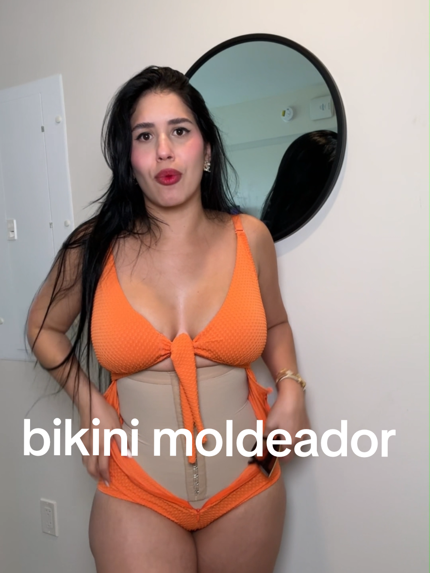 @Roxana Ventura