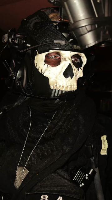 @⛧𝐸𝓃𝓋𝓎⛧