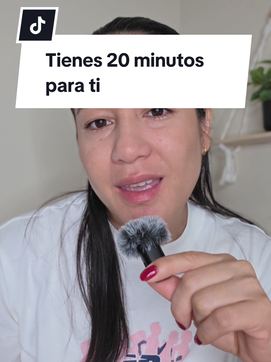 @Ang&eacute;lica Cona