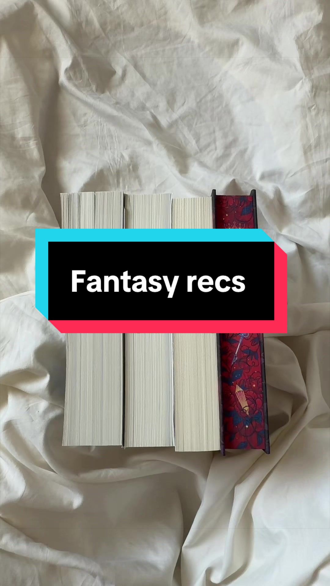 @Ashleigh | Booktok 📖🦋✨