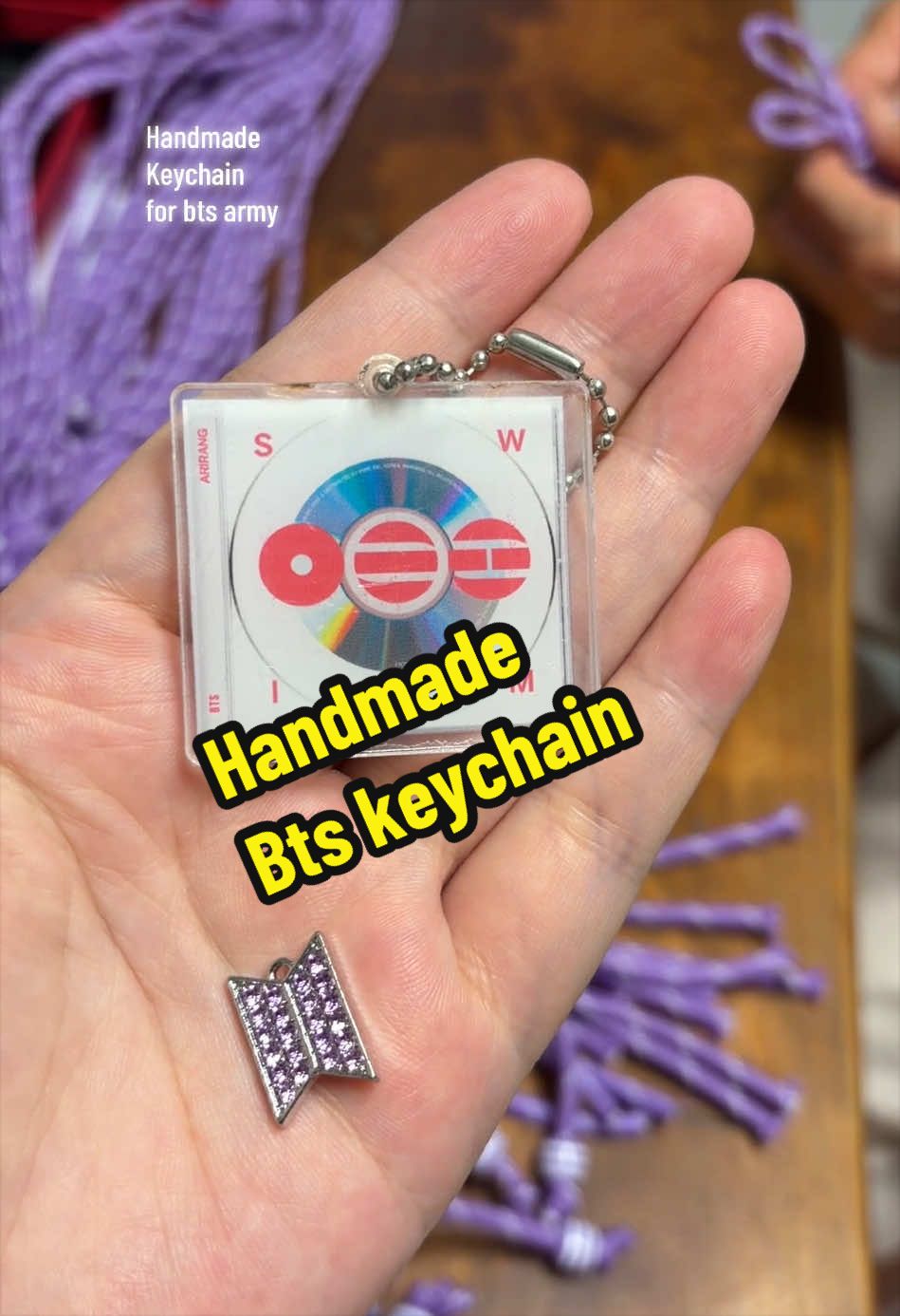 @MiVivi K-pop Merch