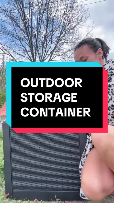 @C O U R T N E Y