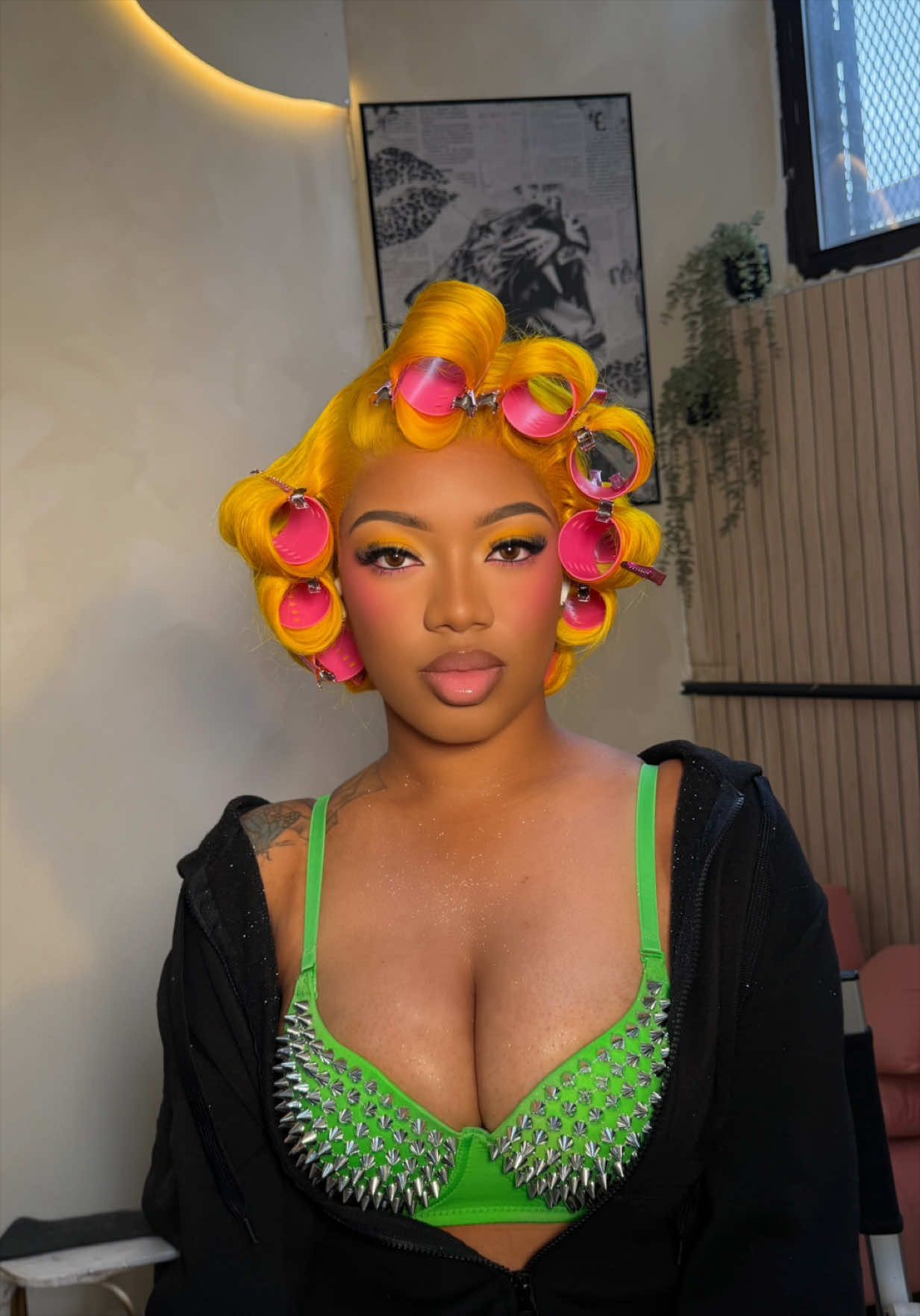 @Luxury Makeup Artist