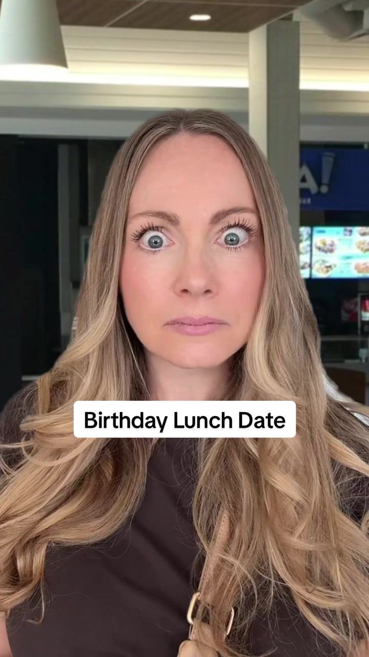@Lindsey • Mom Life